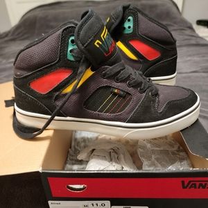 VANS Jamaican colors